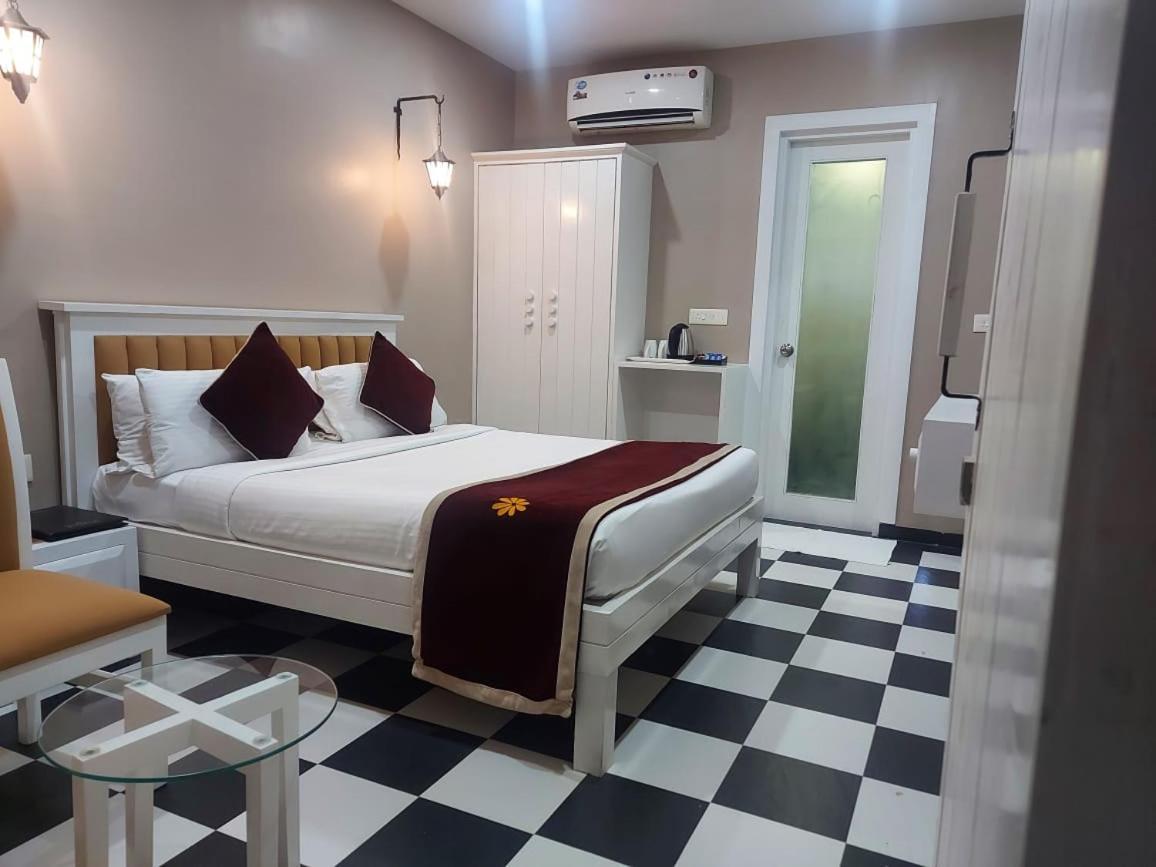 דמאן Gold Beach Villa מראה חיצוני תמונה