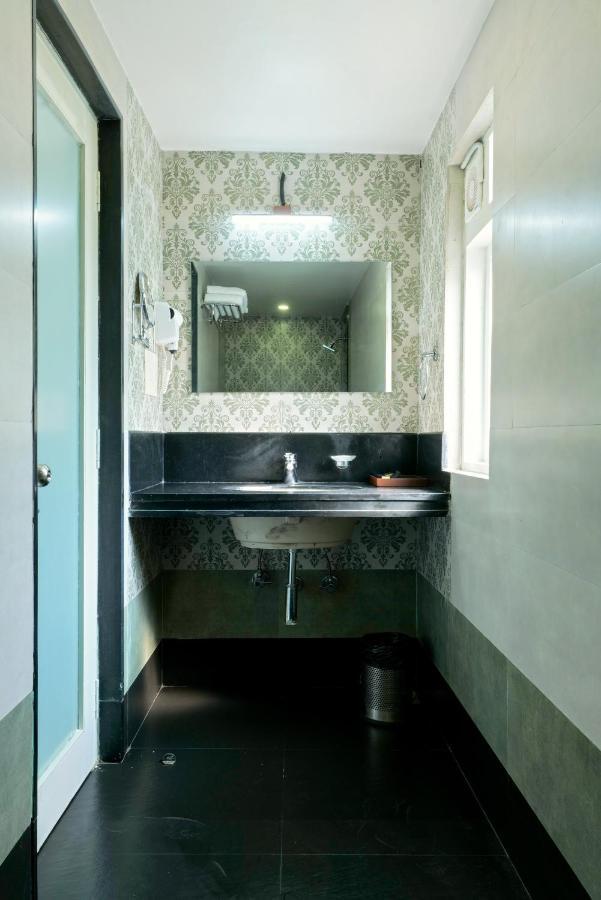דמאן Gold Beach Villa מראה חיצוני תמונה